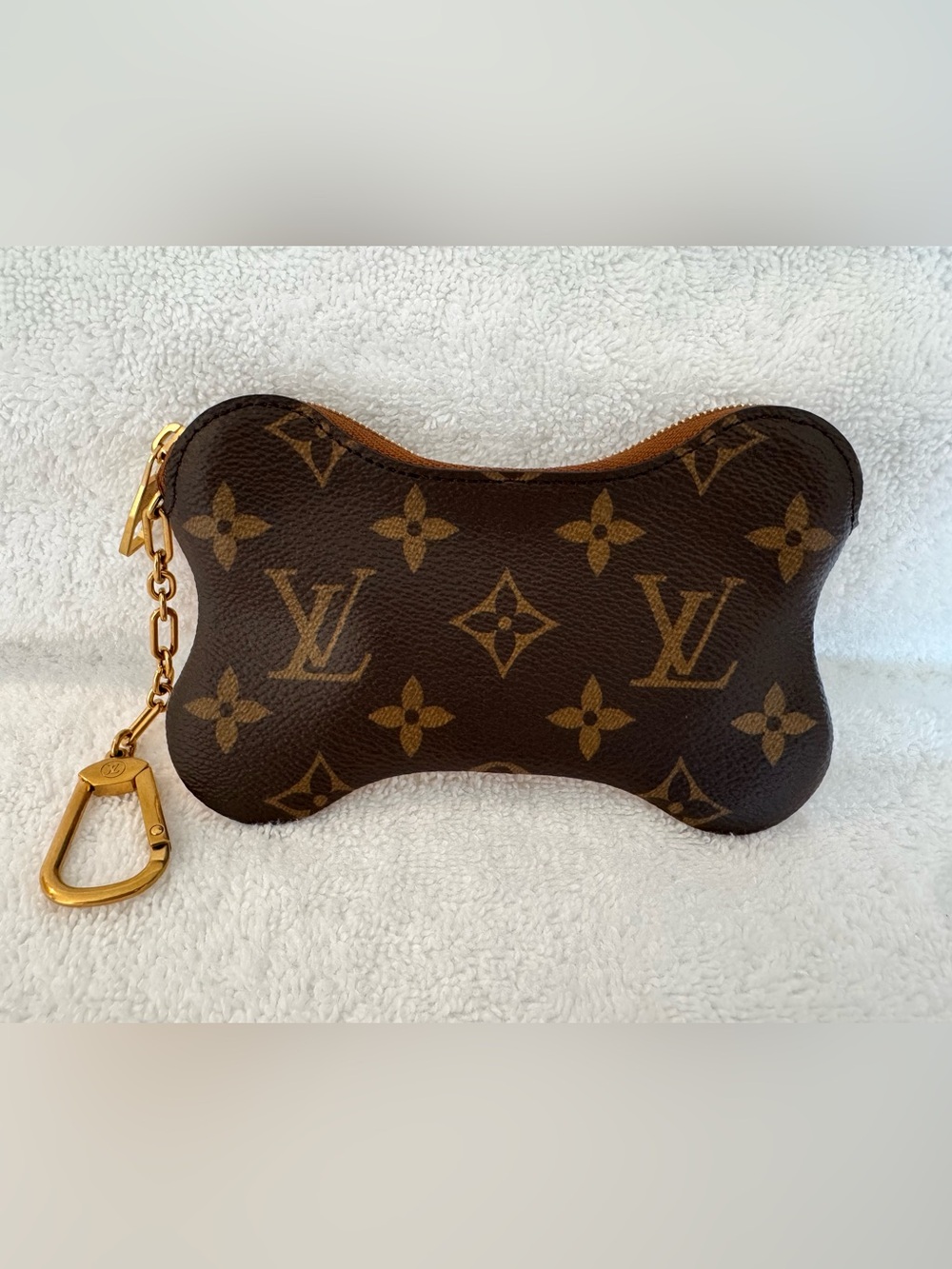 Louis Vuitton Monogram Bone Key Pouch in Brown and Tan
